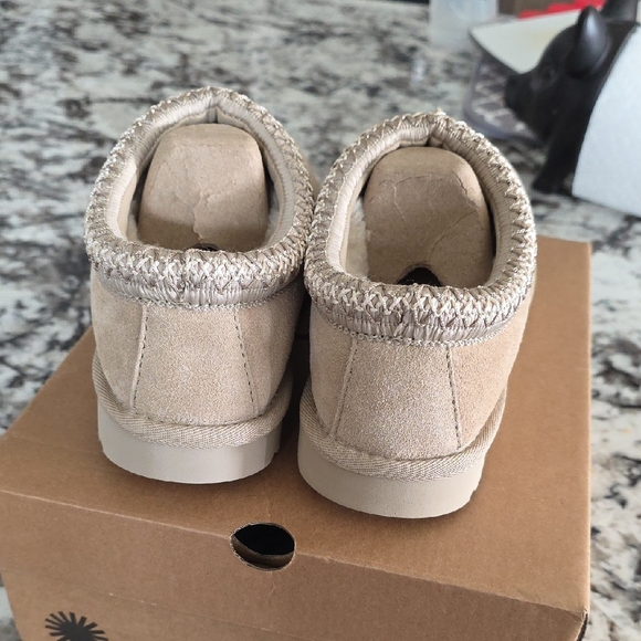 UGG Beige Suede Slip-Ons - Picture 4 of 7